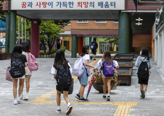다문화 학생 30% 이상 학교 전국 350곳 달해...5년새 40% 증가